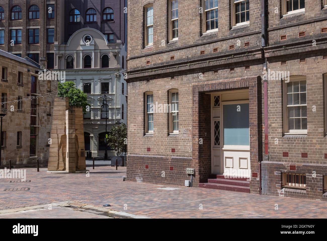 Sydney, Australie. Lundi 4 octobre 2021. Le quartier des affaires du centre de Sydney est encore très calme, car Sydney se prépare à rouvrir une fois que l'objectif de vaccination de 70 % a été atteint d'ici le lundi 11 octobre. Vues générales sur les Rocks. Crédit : Paul Lovelace/Alamy Live News Banque D'Images