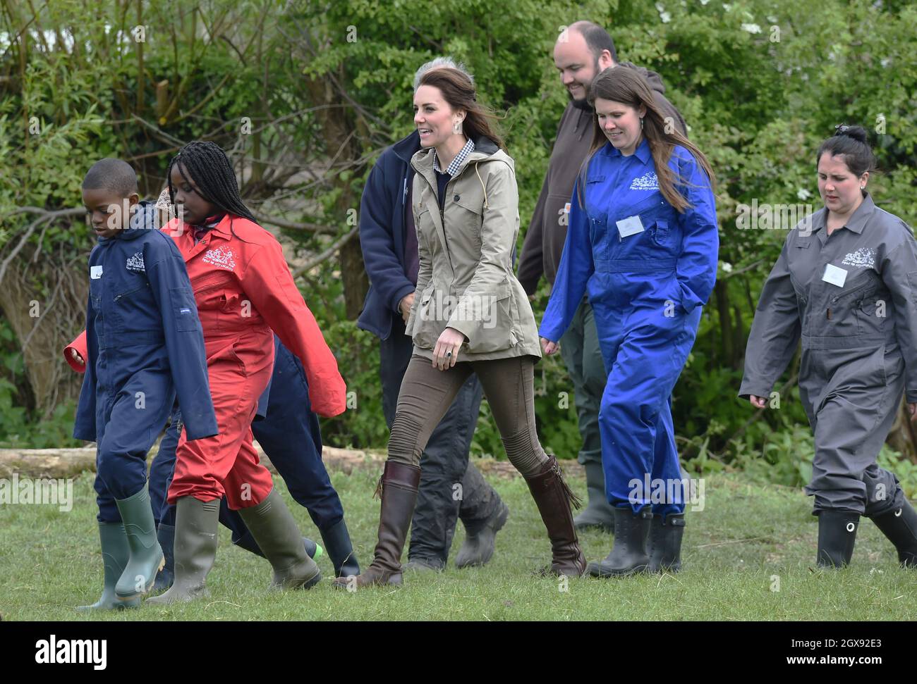 Catherine, Duchesse de Cambridge, visite de Farms for City Children à Arlingham, Gloucestershire, le 03 mai 2017.Farm for City Children est une association caritative qui offre aux enfants du Royaume-Uni une chance de vivre et de travailler sur une véritable ferme pendant une semaine Banque D'Images