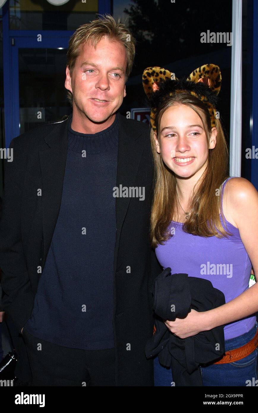 Kiefer Sutherland et sa fille Sarah à la première de Josie et les chatsycats à Hollywood, Los Angeles. Banque D'Images