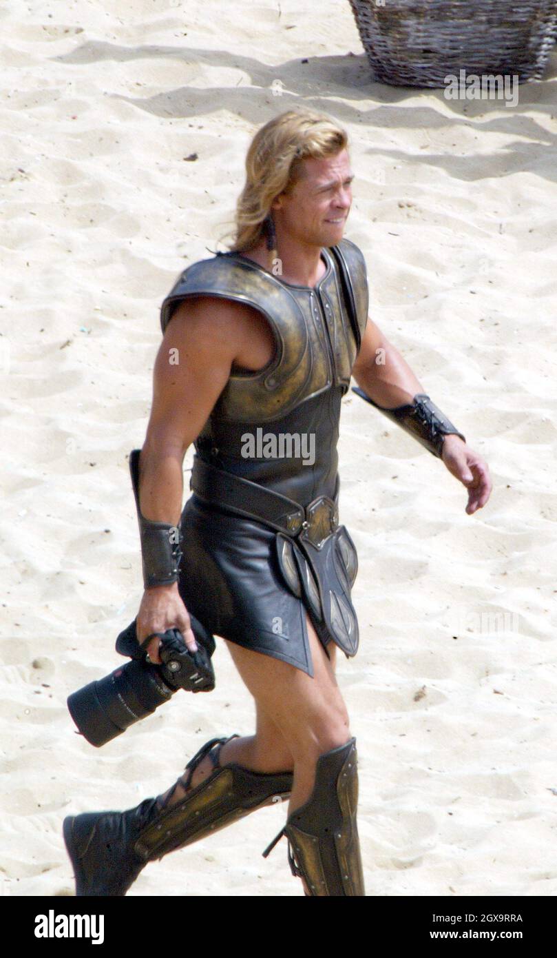 Brad Pitt sur le set de Troy à Malte. Banque D'Images