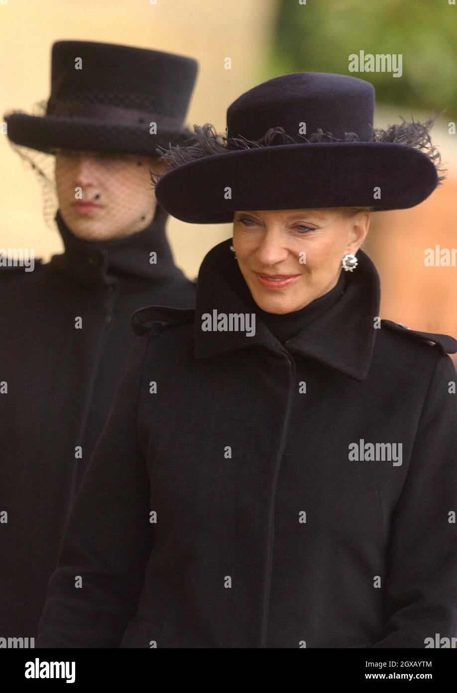 La princesse Michael de Kent arrive pour les funérailles de Sir Angus Ogilvy à la chapelle Saint-George au château de Windsor, le mercredi 5 janvier 2005.Sir Angus, qui était marié à la cousine de la Reine, la princesse Alexandra, est décédé le lendemain de Noël à l'âge de 76 ans.Anwar Hussein/allactiondigital.com Banque D'Images