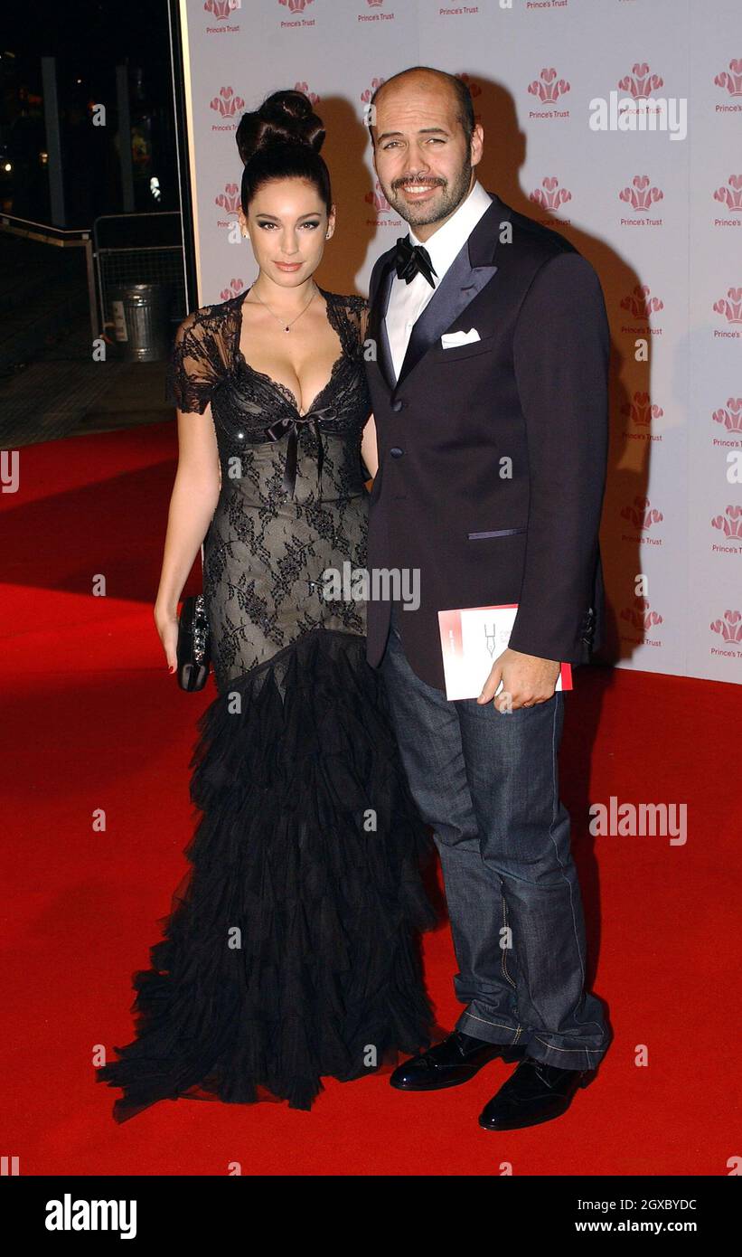 Kelly Brook et Billy Zane arrivent pour une soirée pour célébrer le travail de Prince's Trust au Roundhouse à Londres le 15 novembre 2006.Anwar Hussein/EMPICS Entertainment Banque D'Images