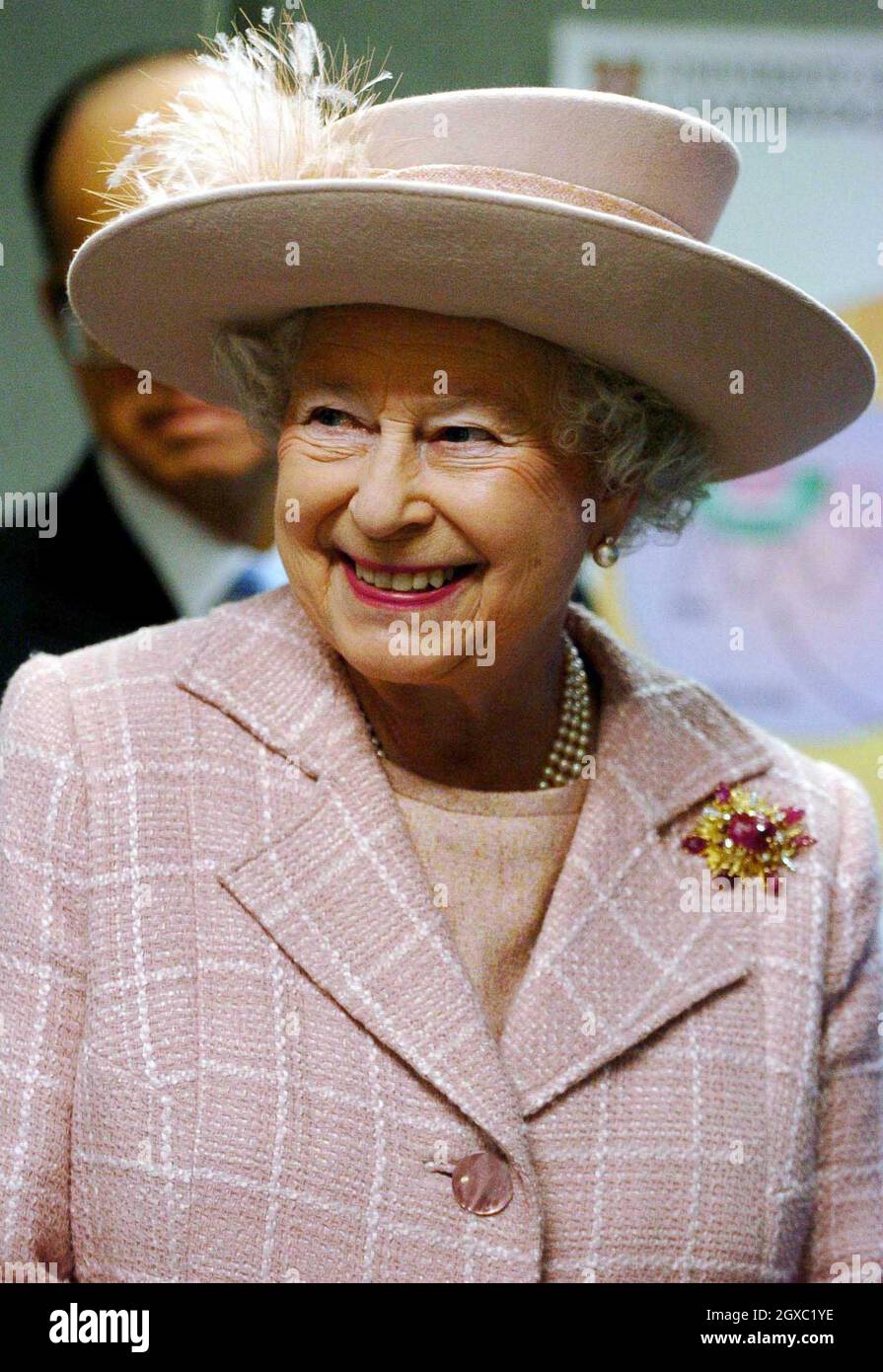 La reine Elizabeth II visite le 2 février 2007 le cancer Research UK Cambridge Research Institute, nouvellement ouvert à l'université de Cambridge.Le centre rassemblera plus de 300 scientifiques dans la lutte contre la maladie. Banque D'Images