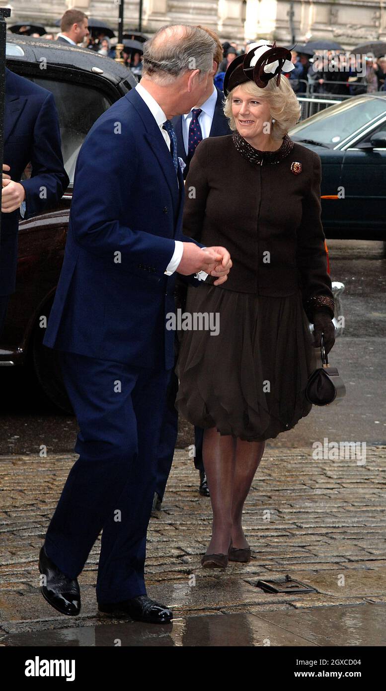 Le Prince Charles, Prince de Galles et Camilla, Duchesse de Cornouailles assistent à un service de célébration pour l'anniversaire de mariage de diamant de la reine Elizabeth II et le Prince Philip, duc d'Édimbourg à l'abbaye de Westminster à Londres. Banque D'Images