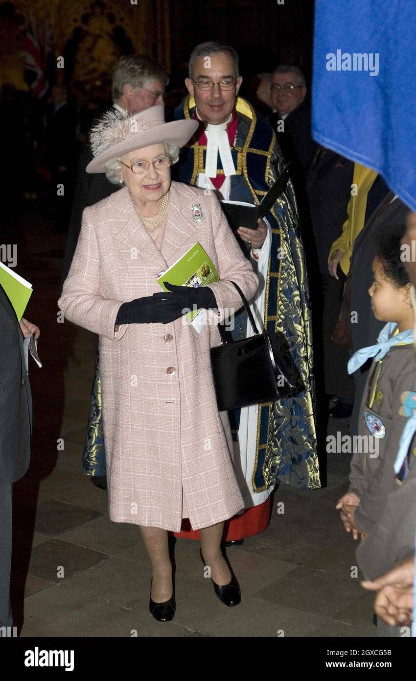 La reine Elizabeth ll fréquente le Commonwealth Service à l'abbaye de Westminster à Londres. Banque D'Images
