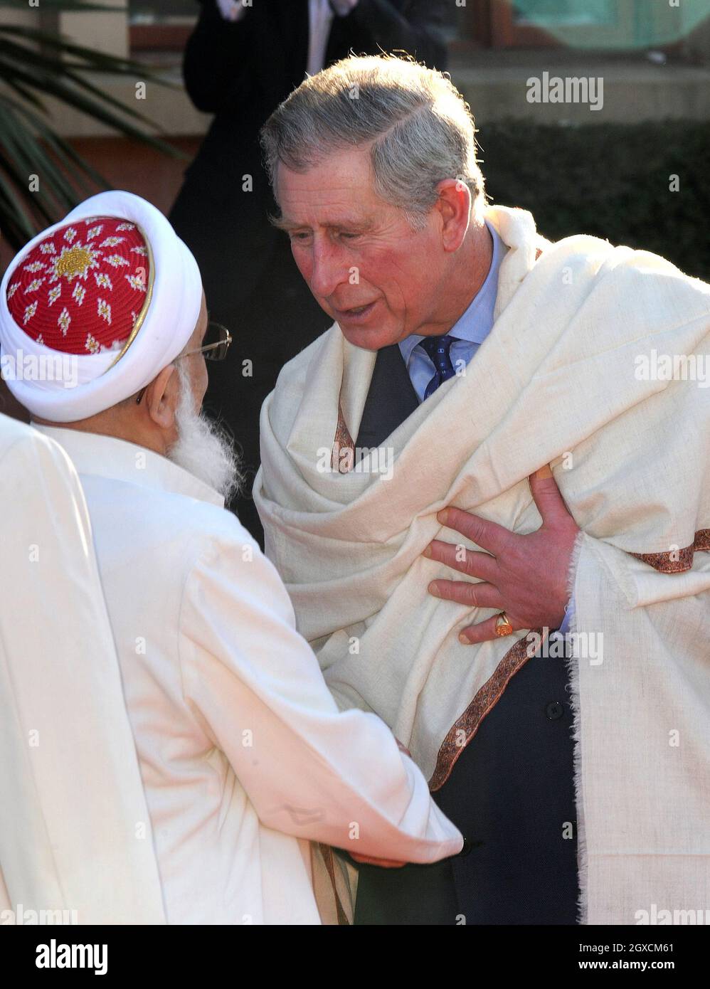 Prince Charles, Prince de Galles et Camilla, duchesse de Cornouailles visitez la mosquée Dawoodi Bohra à Northolt, en Angleterre. Banque D'Images