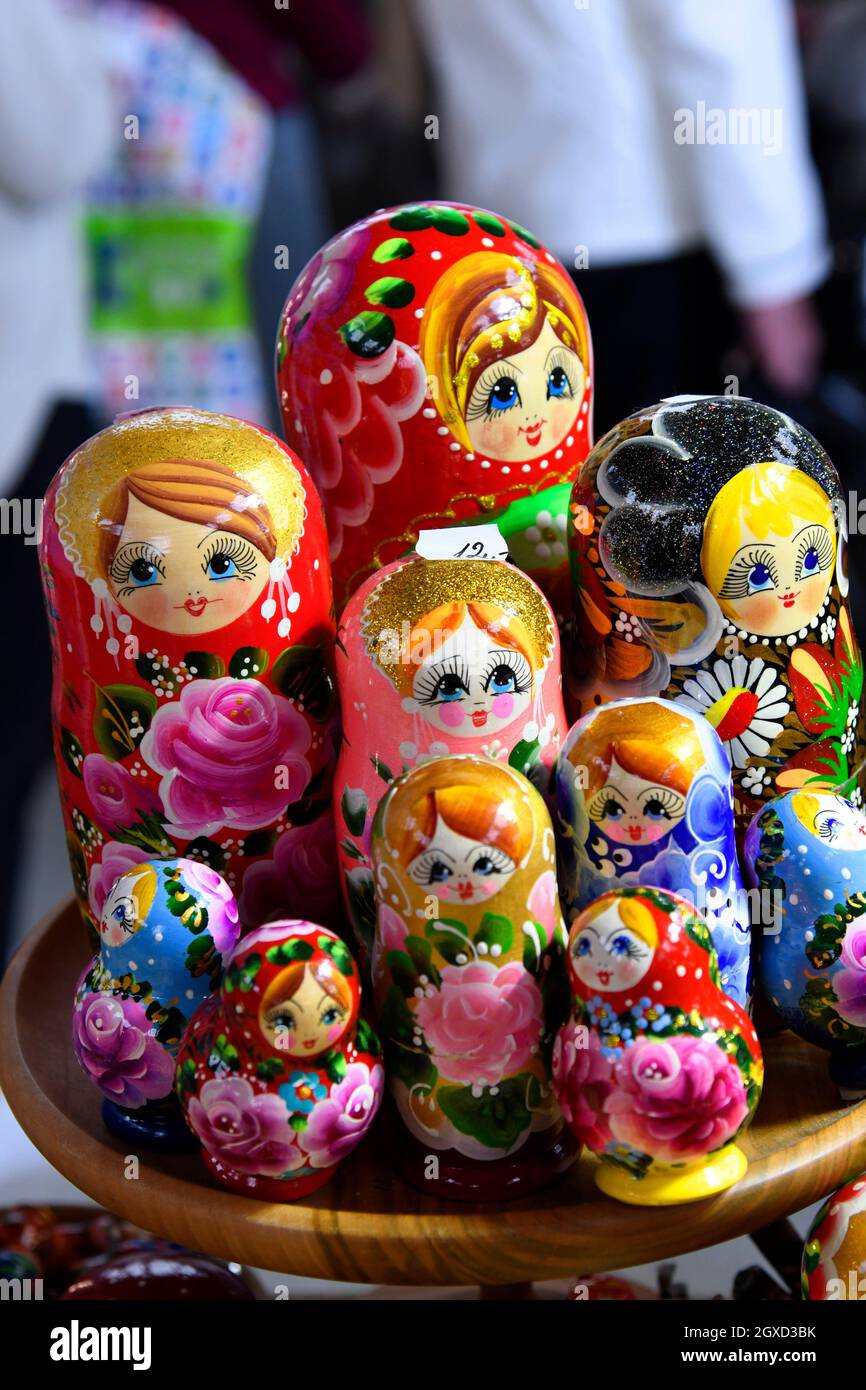 Riga latvia russian dolls Banque de photographies et d'images à haute  résolution - Alamy