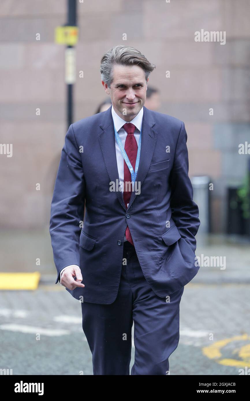 MANCHESTER, ROYAUME-UNI. 5 OCTOBRE le député de Gavin Williamson, ancien secrétaire d'État à l'éducation, le troisième jour de la conférence du Parti conservateur à Manchester Central, Manchester, le mardi 5 octobre 2021. (Credit: MI News) Credit: MI News & Sport /Alamy Live News Banque D'Images