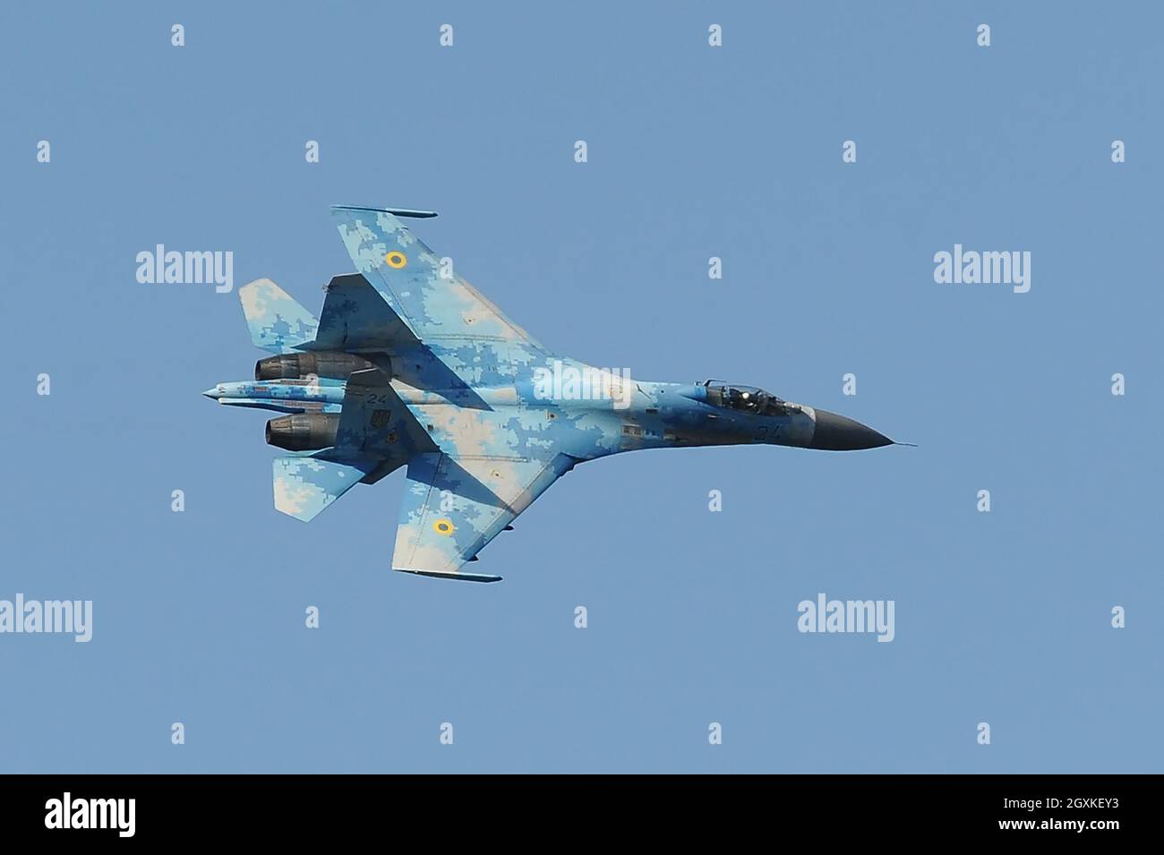 Avion ukrainien vu lors des exercices militaires internationaux 'Rapid Trident - 2021'. Sur le territoire du Centre international pour le maintien de la paix et la sécurité de l'Académie nationale des forces terrestres, nommé d'après Hetman Petro Sahaidachny, des exercices de commandement et d'état-major ukrainien-américain impliquant des troupes 'Rapid Trident - 2021' ont lieu, ils ont commencé le 20 septembre et dureront jusqu'au 1er octobre 2021. Des soldats de 15 pays participent aux exercices (Ukraine, Etats-Unis, Allemagne, Bulgarie, Géorgie, Italie, Pologne, Roumanie, Grande-Bretagne et autres). Au total, environ 6,000 militaires sont involuv Banque D'Images