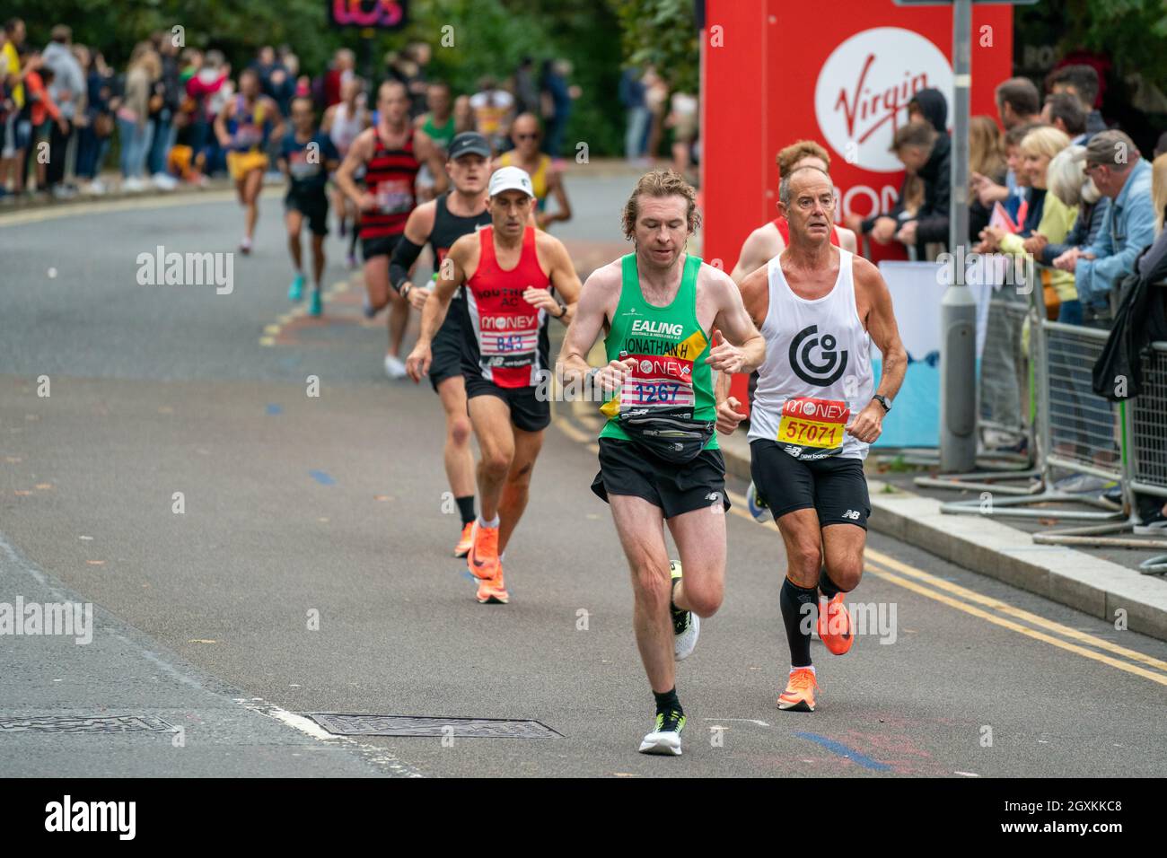 Virgin Money London Marathon 2021 - Mile 9 Canada Water octobre 3 2021 Banque D'Images