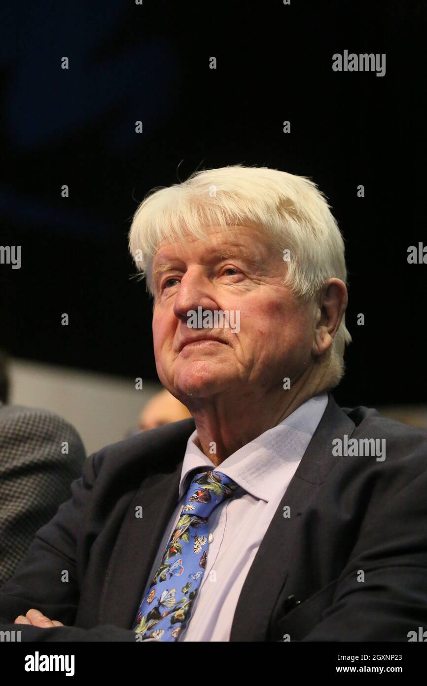 Manchester, Royaume-Uni. 5 octobre 2021 Stanley Johnson, père de Boris Johnson à la Conférence du Parti conservateur. Manchester, Royaume-Uni. Credit: Barbara Cook/Alay Live News Banque D'Images