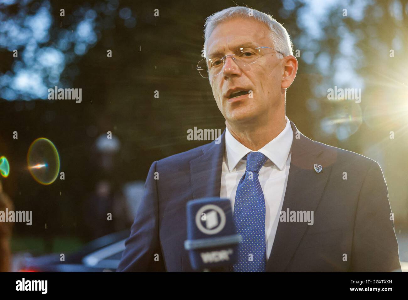 Brdo PRI Kranju, Slovénie. 05e octobre 2021. Krisjanis Karins, Premier ministre de Lettonie, s'adresse à la presse lors du sommet UE-Balkans occidentaux qui aura lieu le 6 octobre 2021. (Photo de Luka Dakskobler/SOPA Images/Sipa USA) crédit: SIPA USA/Alay Live News Banque D'Images