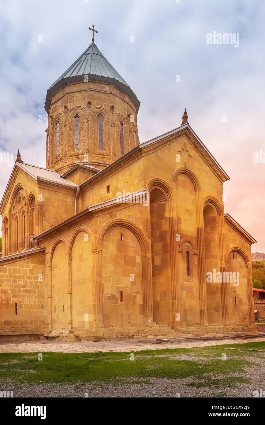 Mtskheta, Église de la Transfiguration de Géorgie. Le monastère de Samtavro a un pilier vivant Banque D'Images