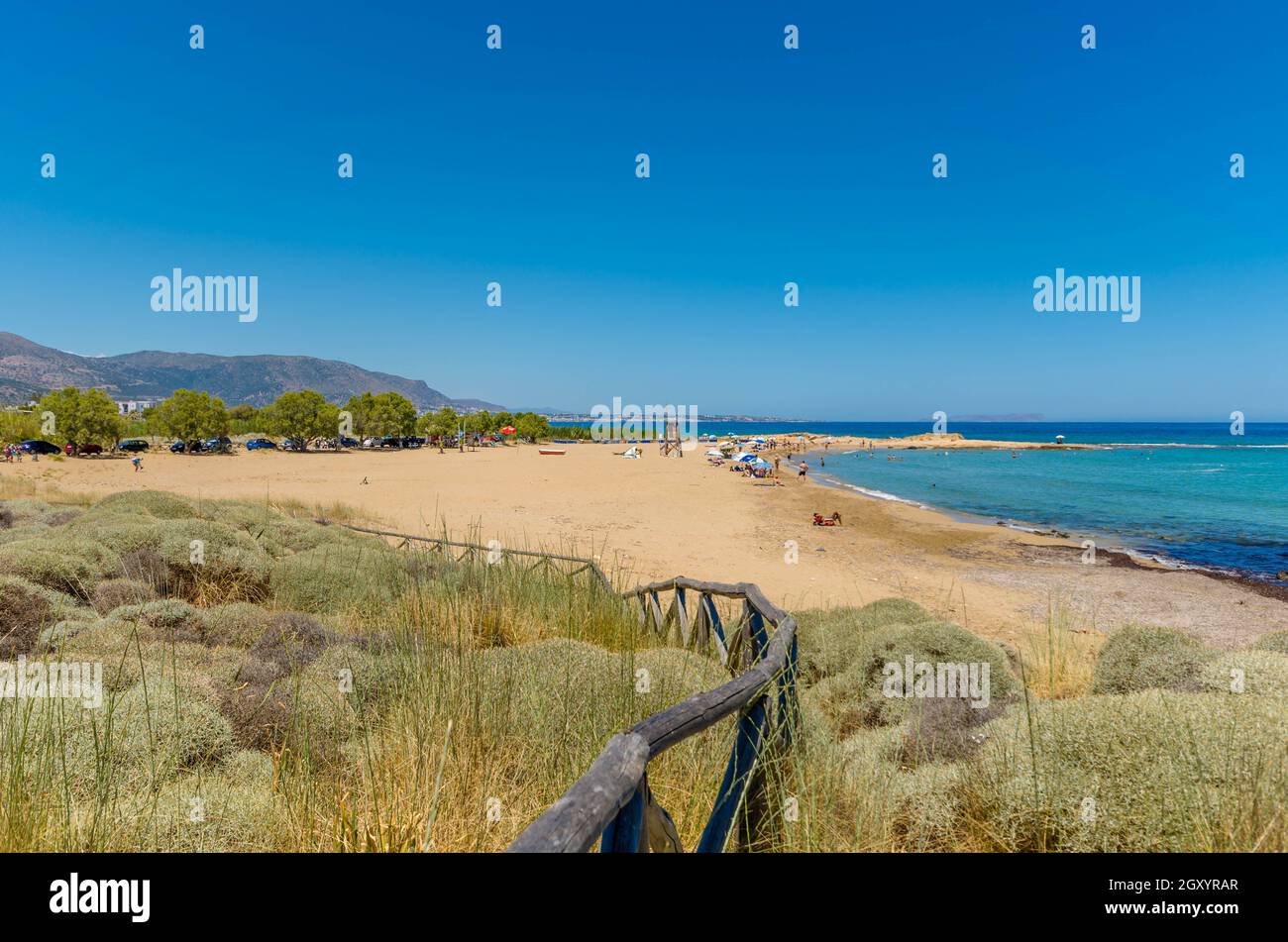 Belle plage de sable à côté du site archéologique de Malia appelé potamos. Banque D'Images