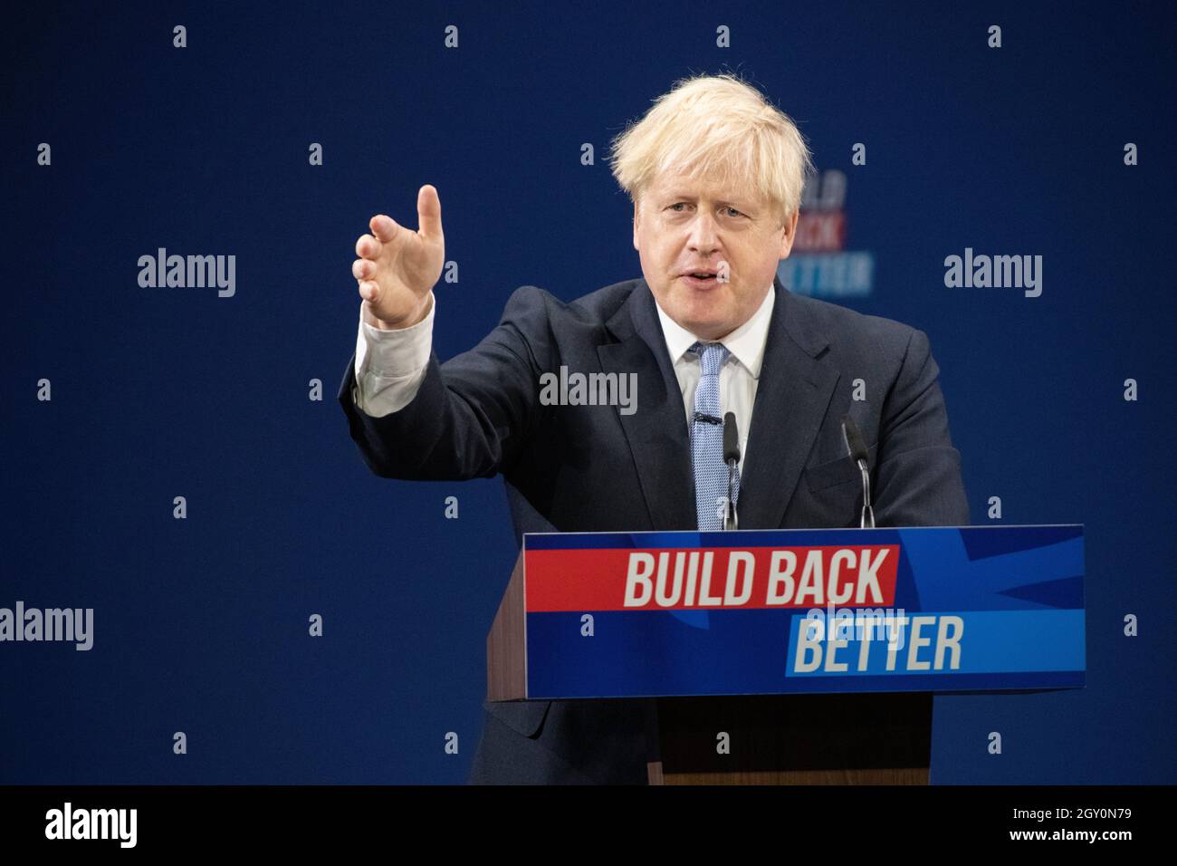 Manchester, Royaume-Uni. 6 octobre 2021. Le Premier ministre britannique Boris Johnson prononce son discours. La Conférence du Parti conservateur a lieu à Manchester Central. Credit: Benjamin Wareing/ Alamy Live News Banque D'Images