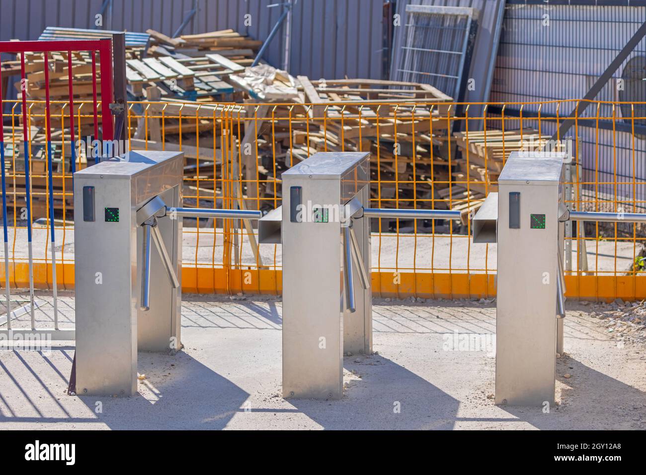 Entrée du tourniquet au contrôle d'accès au site de construction Banque D'Images