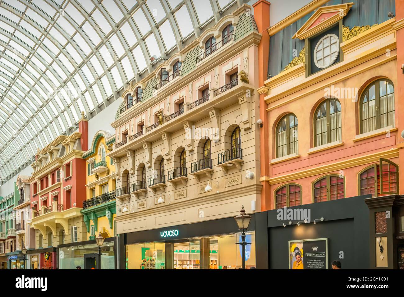Europa Boulevard à l'intérieur du West Edmonton Mall, Alberta, Canada Banque D'Images