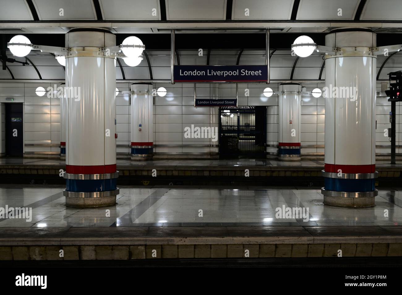Panneau indiquant la gare de Liverpool Street. Banque D'Images