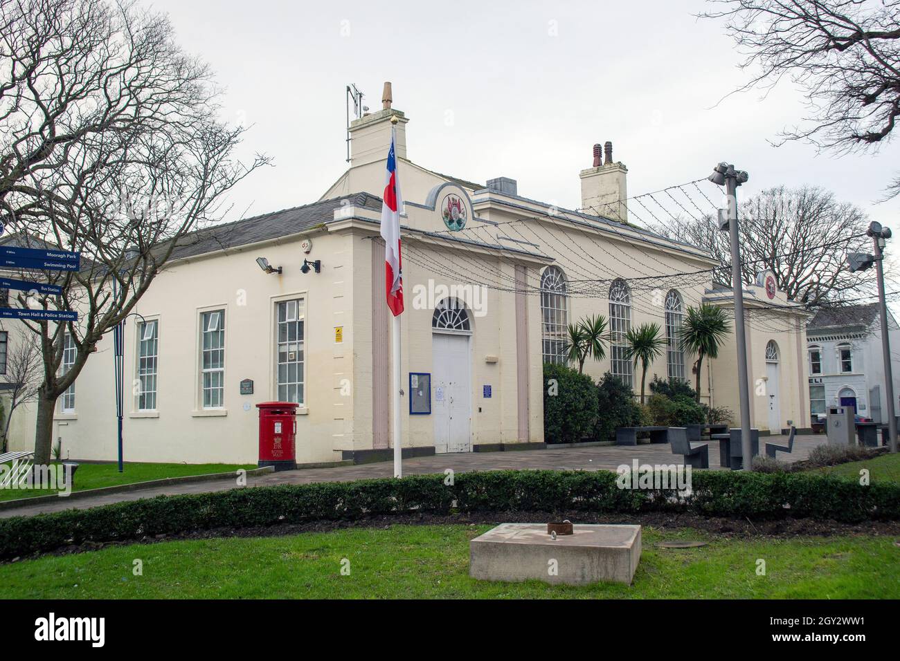 L'ancien palais de justice et poste de police de Ramsey dans l'île de Man, aujourd'hui utilisé comme espace communautaire et espace d'événements du centre-ville Banque D'Images