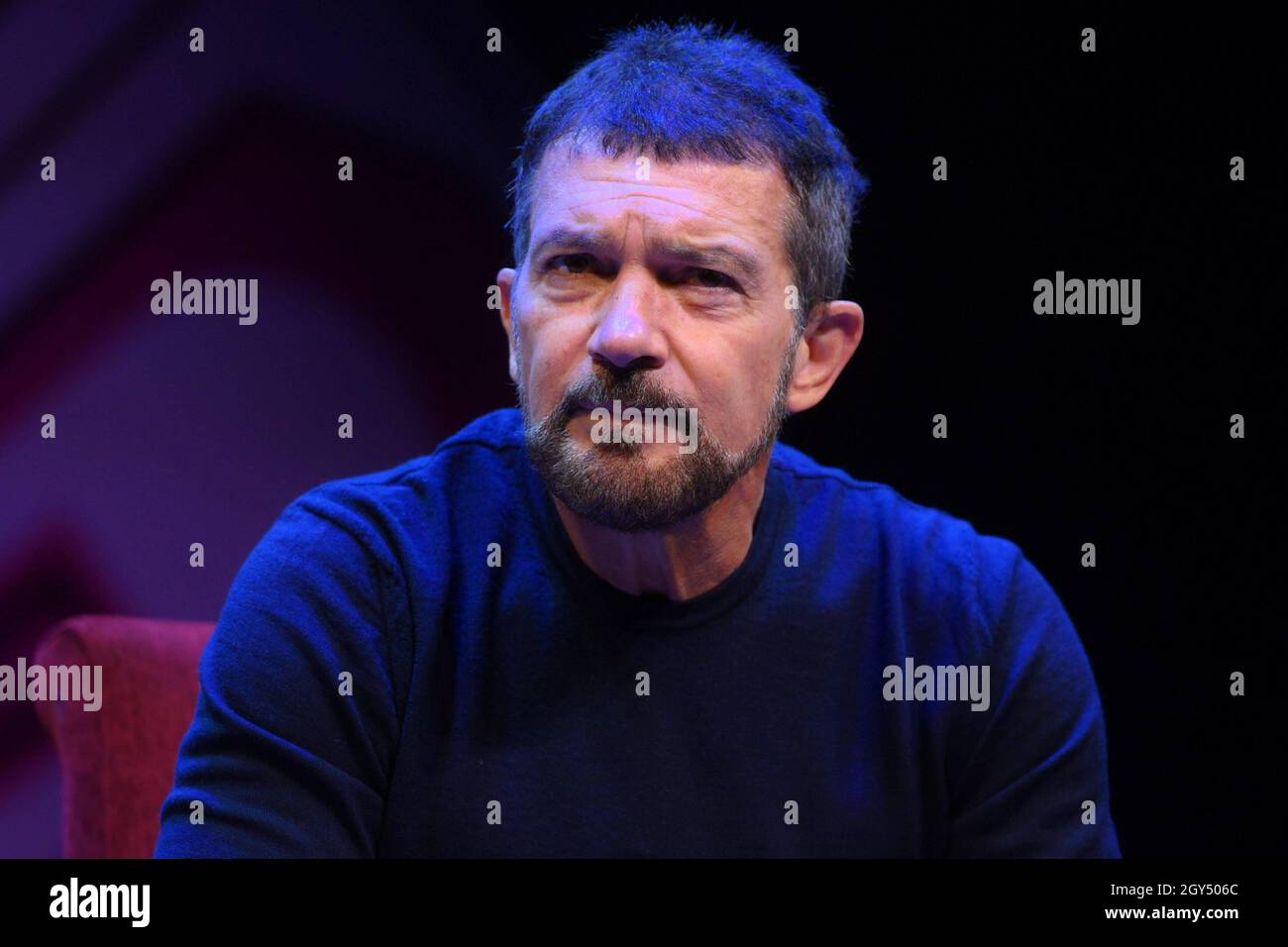 Madrid, Espagne.07e octobre 2021.Les acteurs Antonio Banderas et Manuel Bandera pendant la promotion montrent Une ligne Chorus à Madrid le jeudi 07 octobre 2021.Credit: CORMON PRESSE/Alamy Live News Banque D'Images