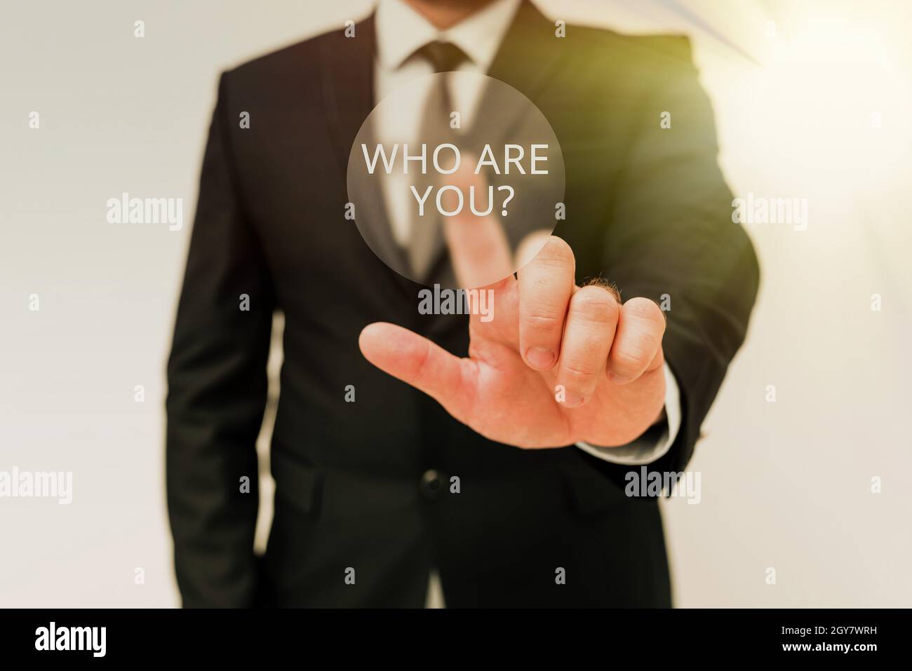 Affiche textuelle indiquant qui êtes-vous question, Aperçu de l ...
