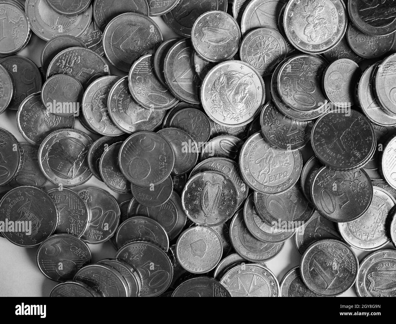 Euro coins monnaie (EUR), monnaie de l'Union européenne en noir et blanc Banque D'Images
