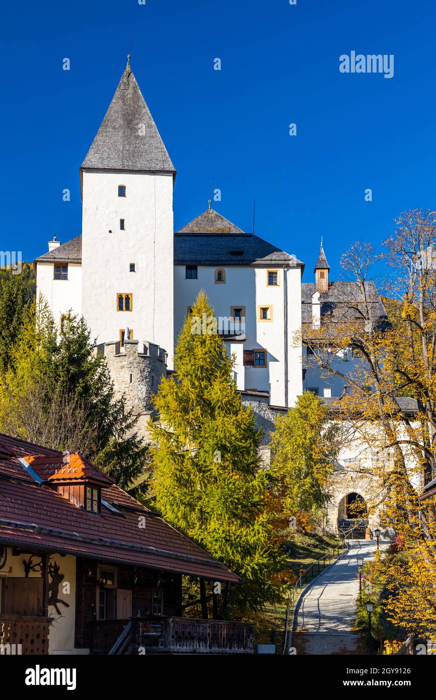 Château de Mauterndorf, quartier de Tamsweg, province de Salzbourg, Autriche Banque D'Images Château de Mauterndorf, quartier de Tamsweg, province de Salzbourg, Autriche Banque D'Images