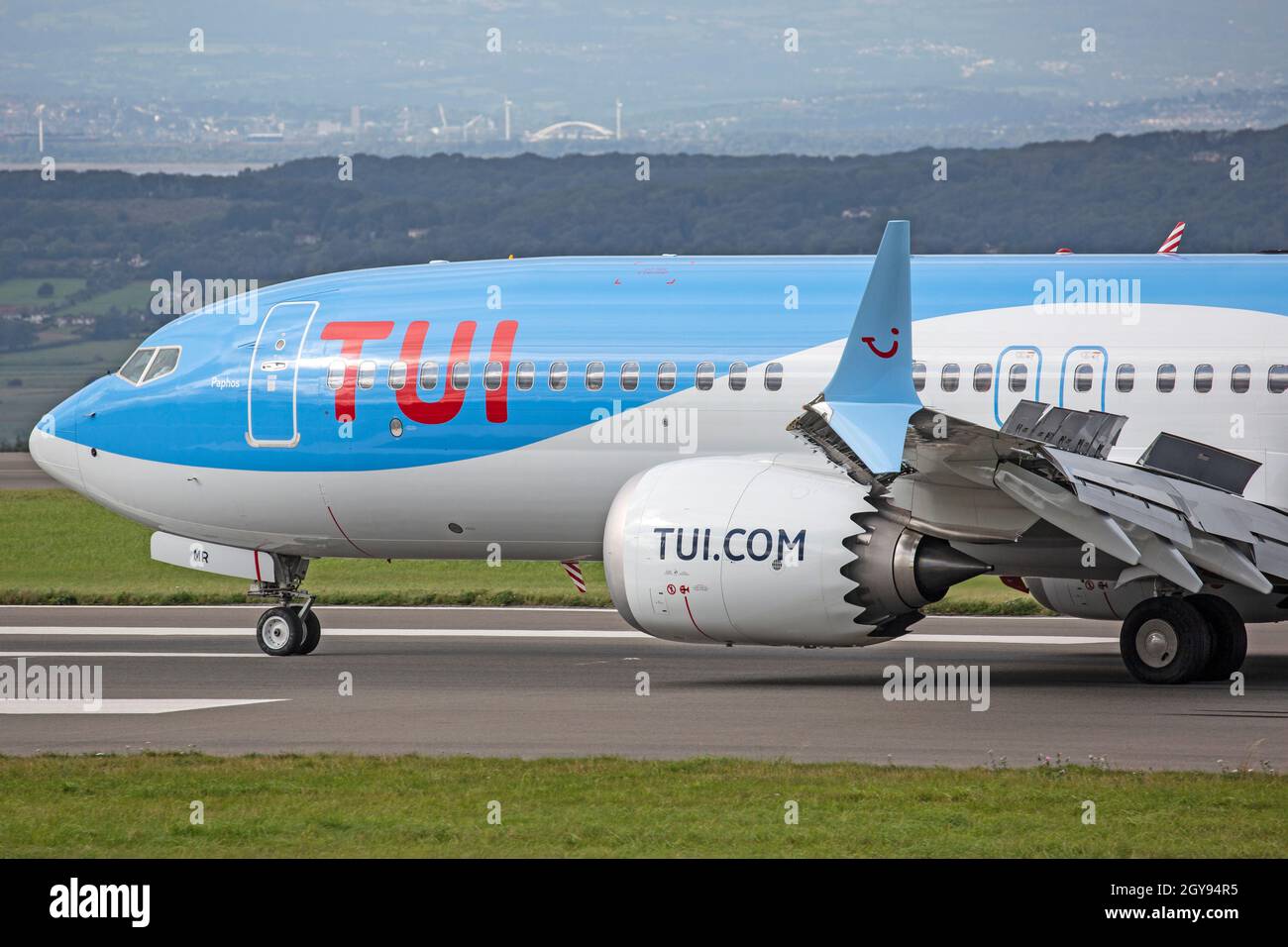Un avion de ligne TUI Boeing 737 MAX 8 à l'aéroport de Bristol Lulsgate, en Angleterre. Banque D'Images