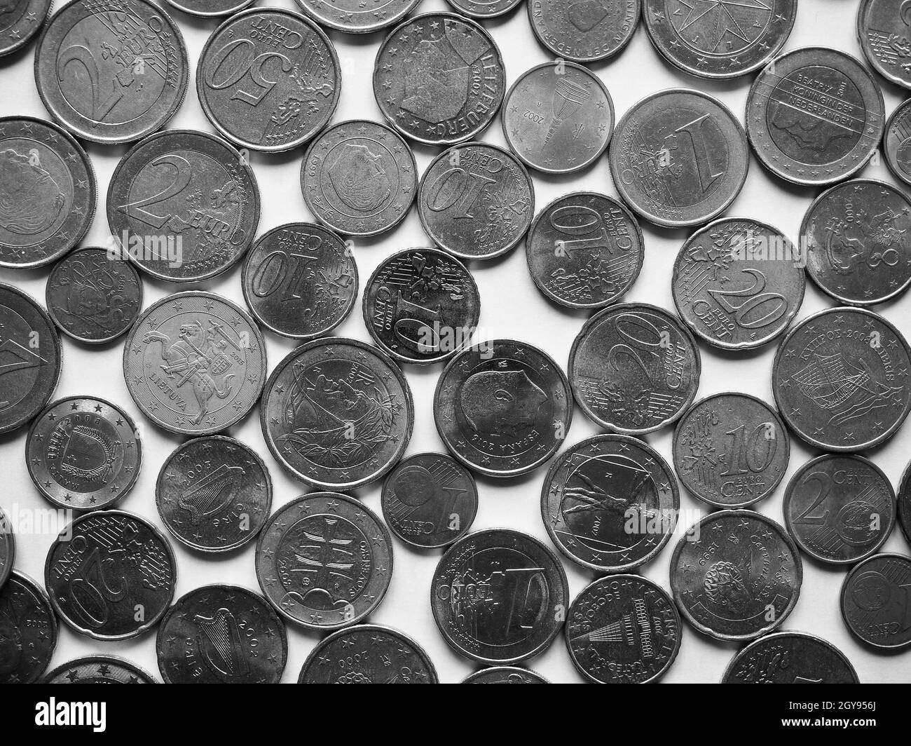 Euro coins monnaie (EUR), monnaie de l'Union européenne en noir et blanc Banque D'Images