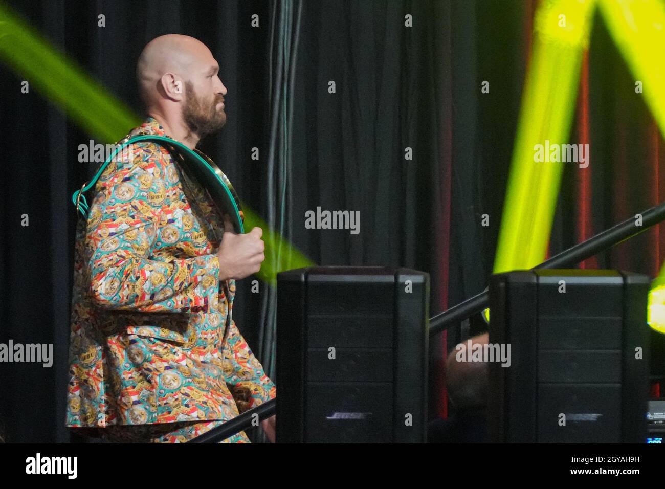 Las Vegas, NV, États-Unis.06e octobre 2021.LAS VEGAS, NV - 6 OCTOBRE : Tyson Fury est sur la scène de la conférence de presse officielle de ce week-end au MGM Grand Garden Arena pour Tyson Fury vs Deontay Wilder III | CONFÉRENCE DE PRESSE FINALE le 6 octobre 2021 à Las Vegas, NV, États-Unis.(Photo de Louis Grasse/PxImages) crédit: PX Images/Alamy Live News Banque D'Images