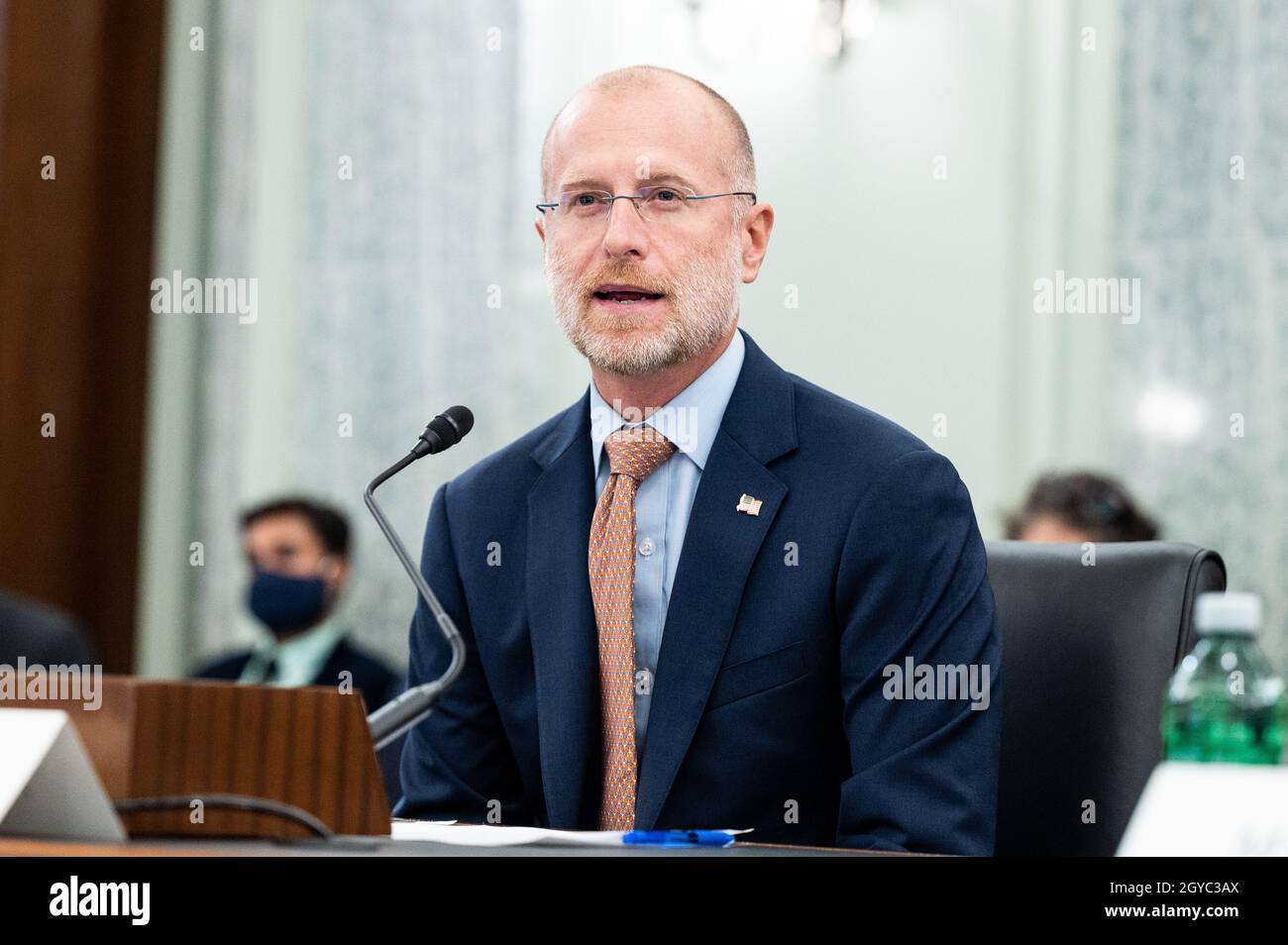 Washington, États-Unis.07e octobre 2021.Brendan Carr, commissaire de la Commission fédérale des communications, prend la parole à l'audience du Comité sénatorial du commerce, des sciences et des transports.Crédit : SOPA Images Limited/Alamy Live News Banque D'Images