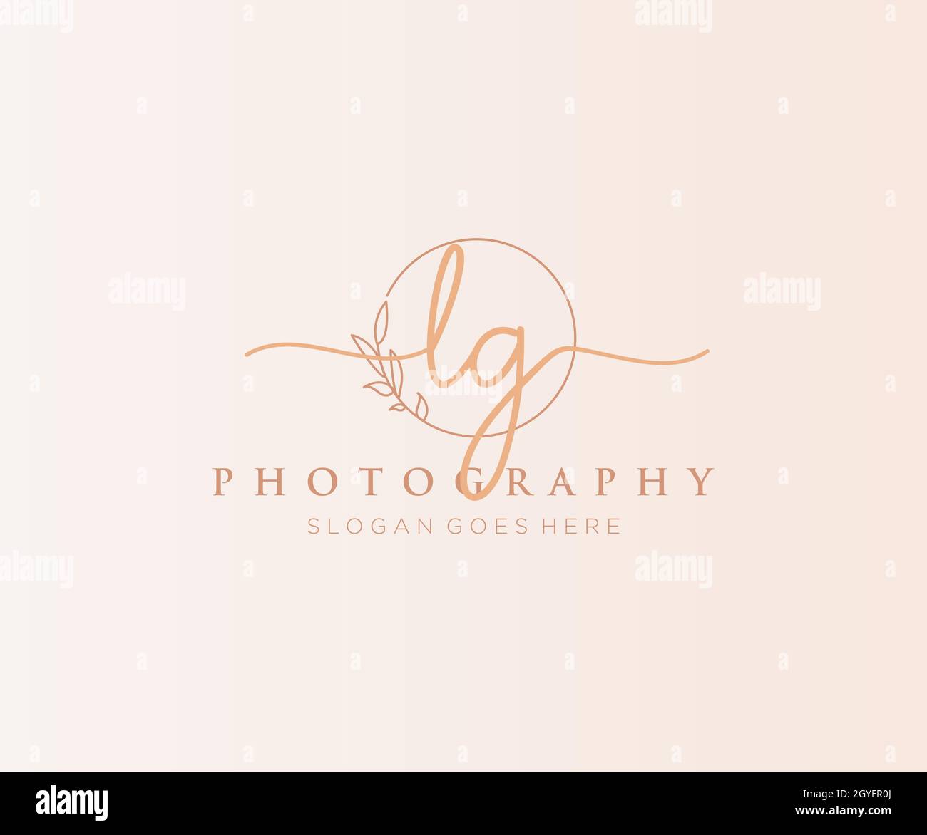 Logo LG féminin.Utilisable pour les logos nature, salon, Spa, cosmétique et Beauté.Elément de modèle de logo Flat Vector. Illustration de Vecteur