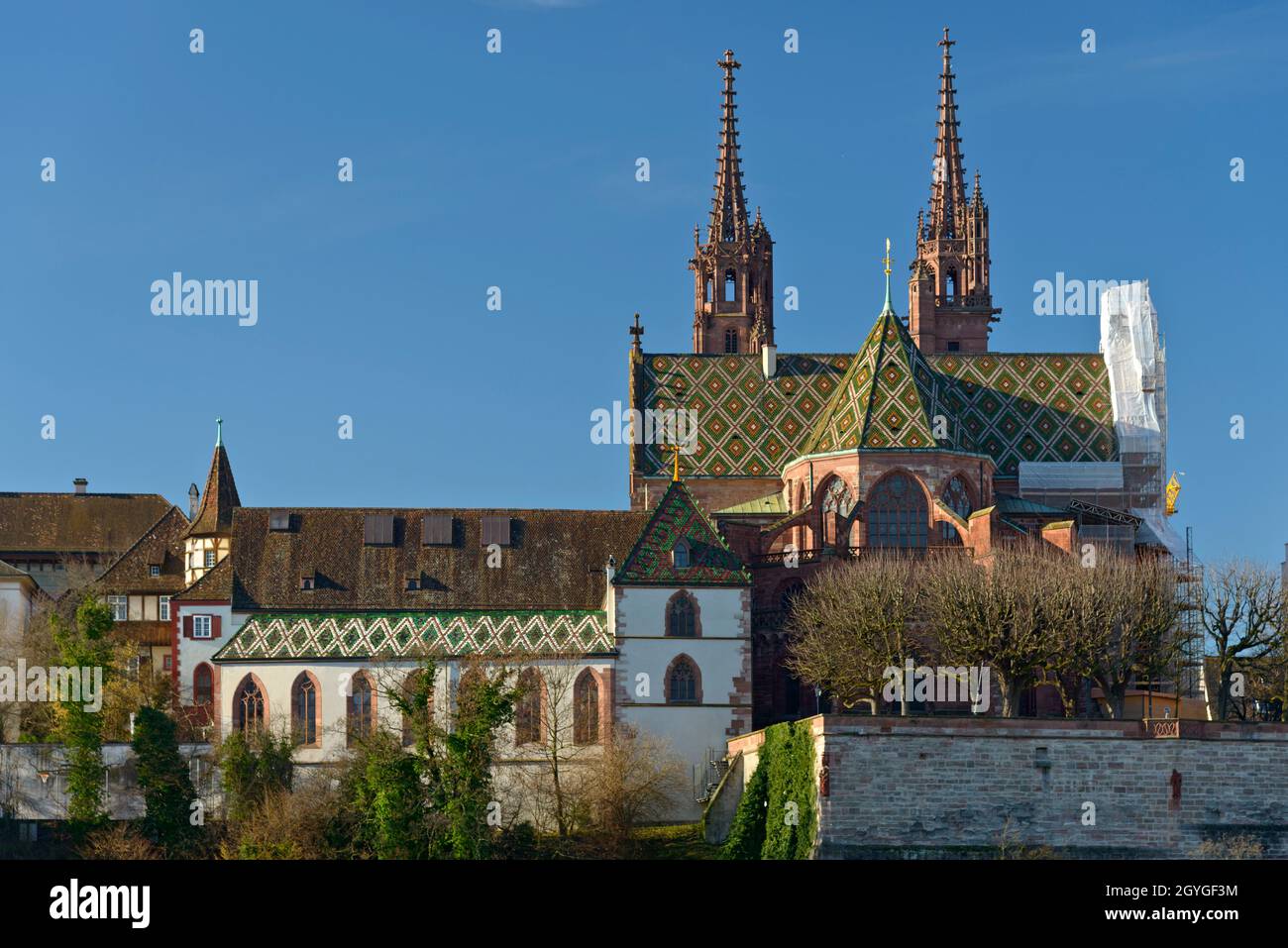 SUISSE, BÂLE-VILLE, BÂLE, CATHÉDRALE DE BÂLE (BASLER MÜNSTER) Banque D'Images