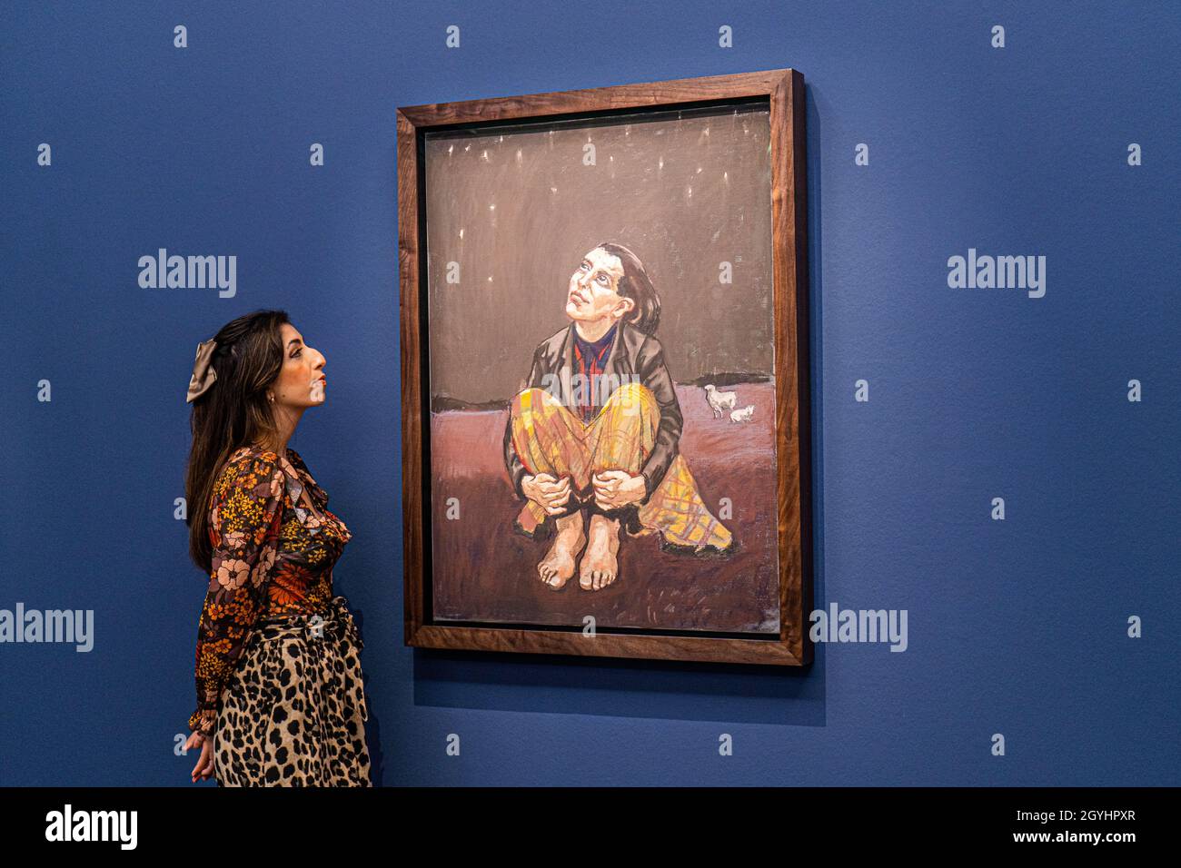 SOTHEBY'S LONDRES, ROYAUME-UNI.8 octobre 2021.PAULA REGO, bon chien.Estimation: GBP 800,000-1200,000 sera offert aux ventes d'art contemporain de Sotheby pendant la semaine Frieze réunissant les plus grands noms de l'art d'après-guerre avec une liste de jeunes et d'artistes émergents.Credit: amer ghazzal / Alamy Live News Banque D'Images