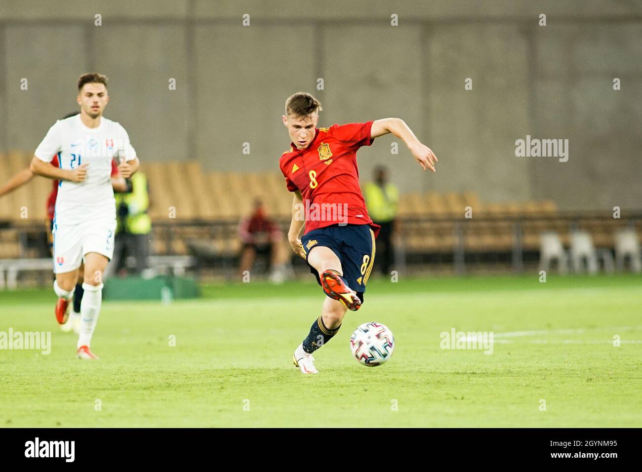 Séville, Espagne.08 octobre 2021.Beñat Turrientes (Turri) vu en action lors de l'UEFA Euro U21/2023 rencontre de qualification entre l'Espagne et la Slovaquie au stade de la Cartuja à Séville.(Note finale; Espagne 3:2 Slovaquie) (photo de Francis Gonzalez/SOPA Images/Sipa USA) crédit: SIPA USA/Alay Live News Banque D'Images