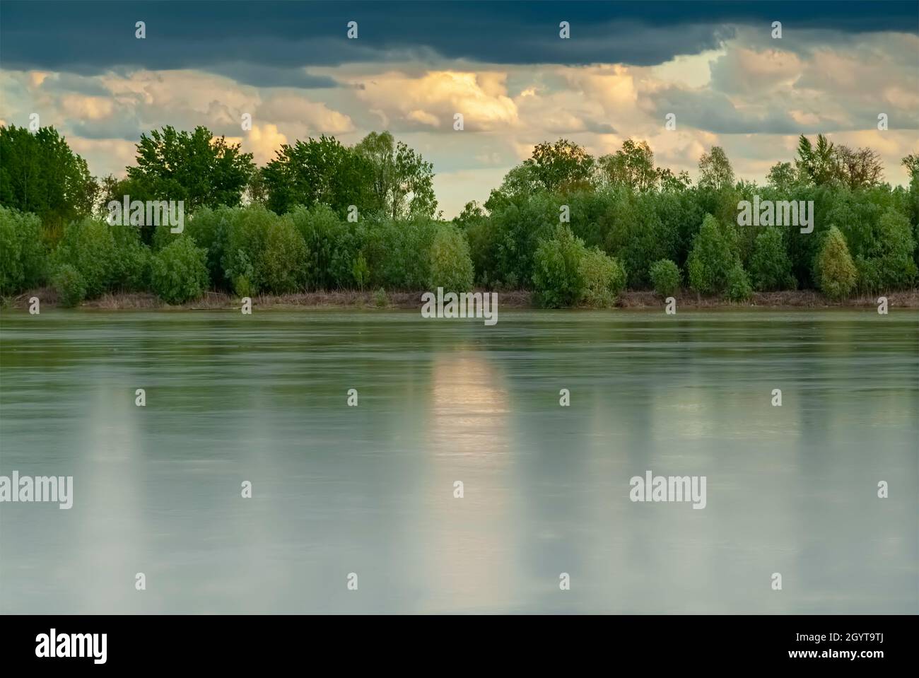 Po River, endroits pour pêcher le poisson-mouton, Italie, Europe Banque D'Images