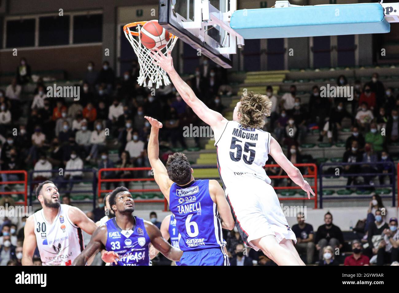 Italie, Casale 9 octobre 2021 match du championnat italien de basket-ball A1 Bertram Derthona Panier Tortona vs Happy Casa Brindisi (78-87) Banque D'Images