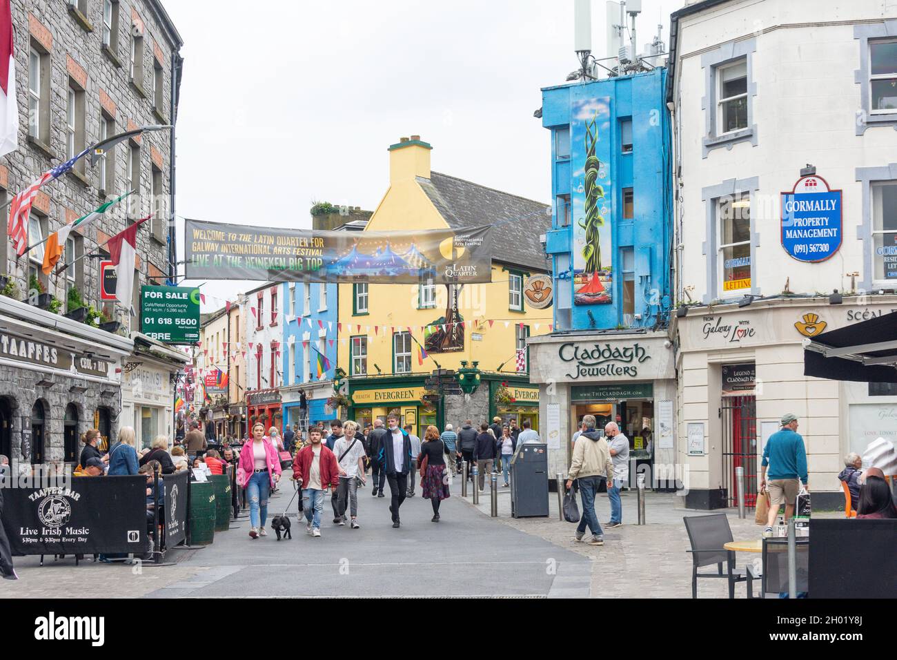 Grande rue piétonne, centre-ville, Galway (Gaillimh), Comté de Galway, République d'Irlande Banque D'Images