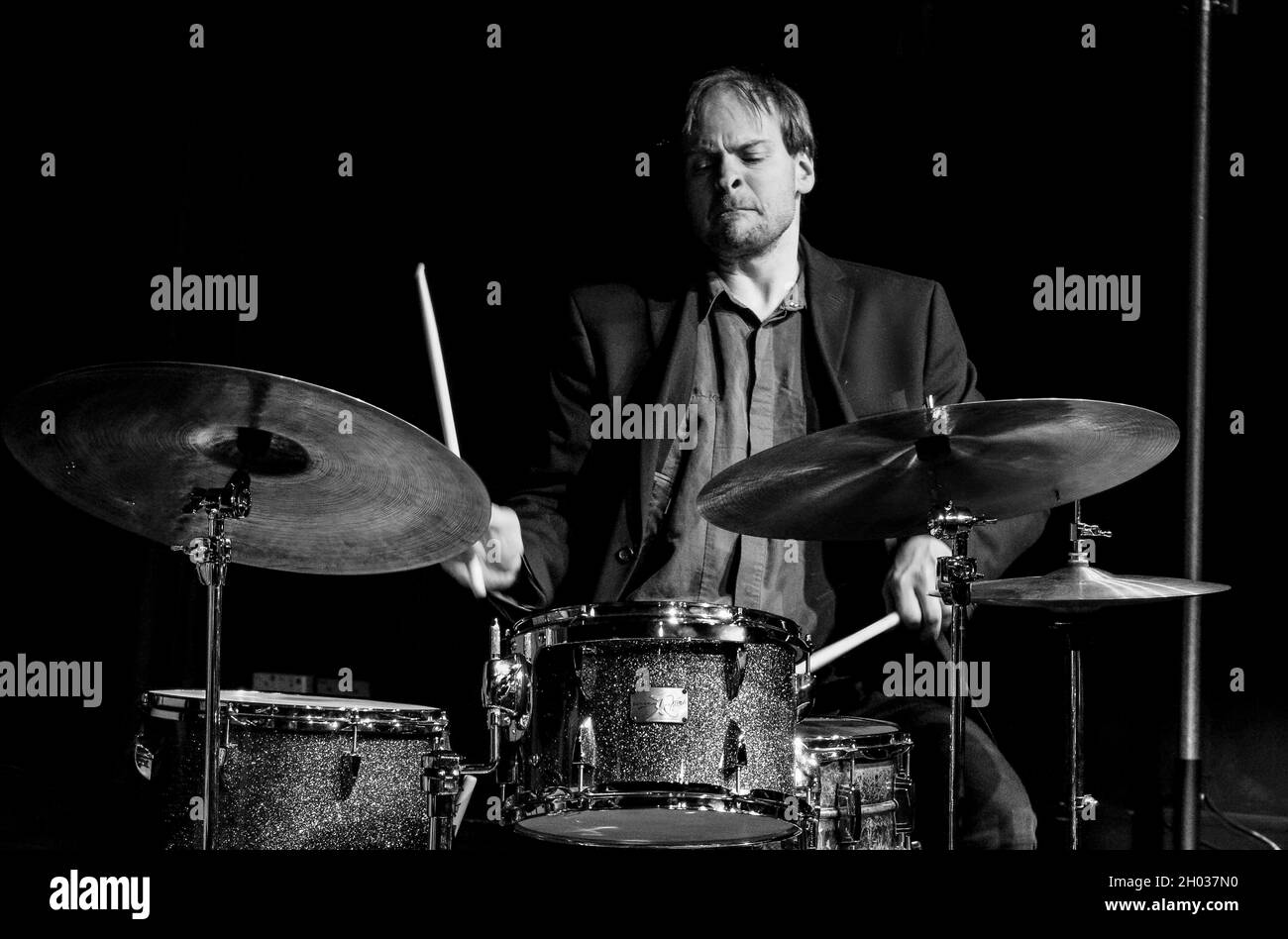 ARI Hoenig avec son trio au Herts Jazz Club de St Albans Banque D'Images