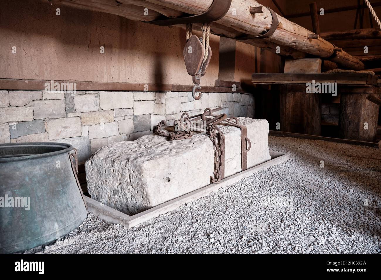 Urla, Izmir, Turquie - septembre 2021 : ancienne civilisation grecque la plus ancienne usine de production d'huile d'olive dans la colonie Ionienne Klazomenai à Urla, Izmir, Banque D'Images Urla, Izmir, Turquie - septembre 2021 : ancienne civilisation grecque la plus ancienne usine de production d'huile d'olive dans la colonie Ionienne Klazomenai à Urla, Izmir, Banque D'Images