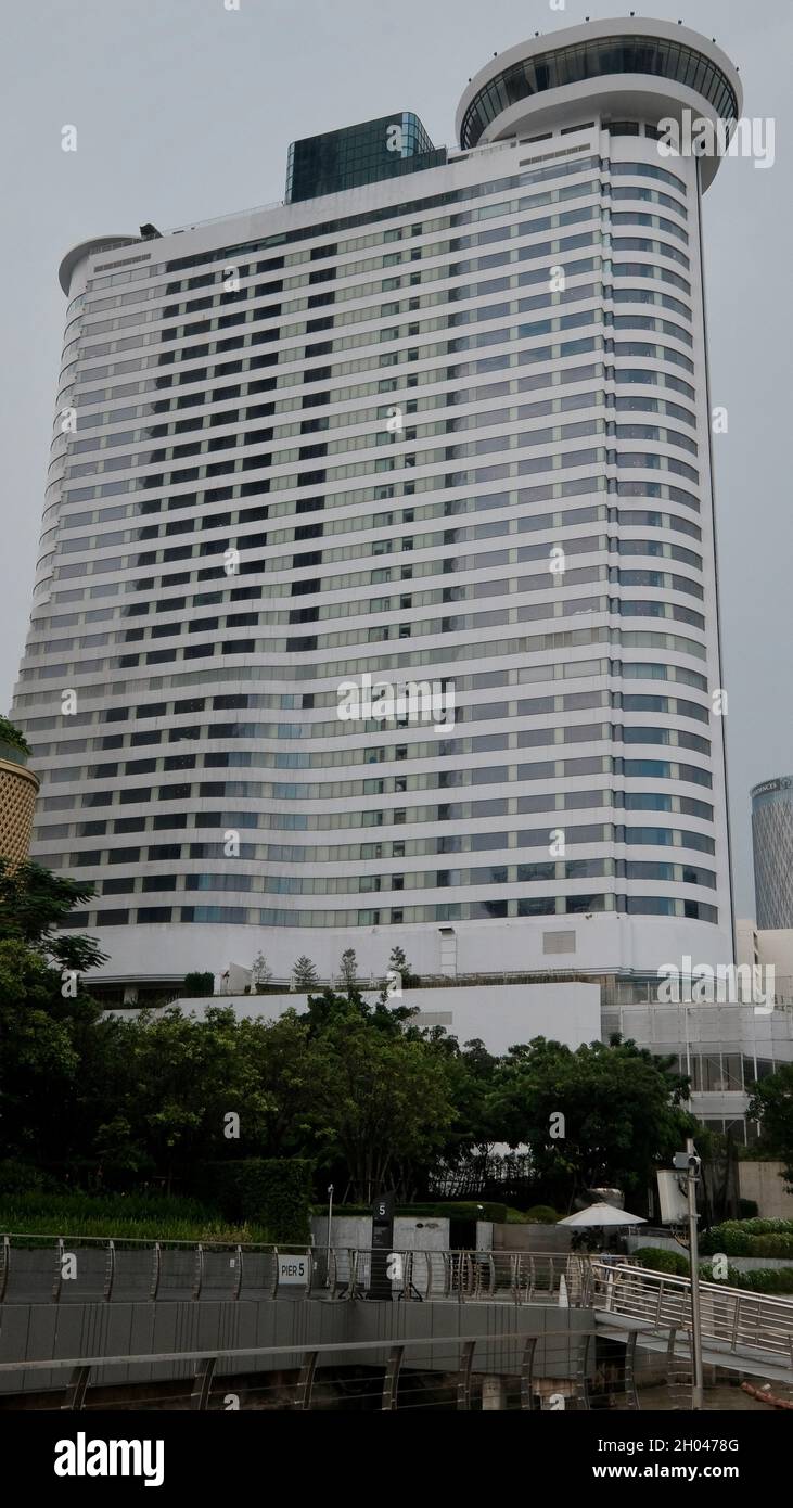 Millennium Hilton Bangkok Hôtel Khlong San Thonburi District le long de la rivière Chao Phraya Bangkok Thaïlande Banque D'Images