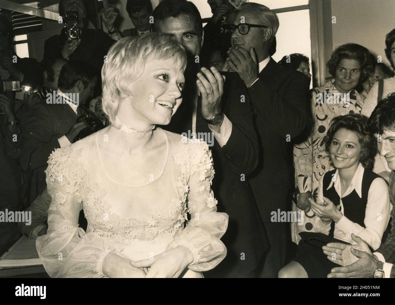 Rita Pavone, chanteuse italienne, actrice et danseuse au Festival degli Sconosciuti, Ariccia, Italie 1962 Banque D'Images