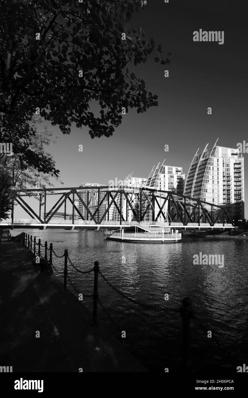 Le pont Detroit dans le bassin Érié, Salford Quays, Manchester, Lancashire, Angleterre,ROYAUME-UNI Banque D'Images