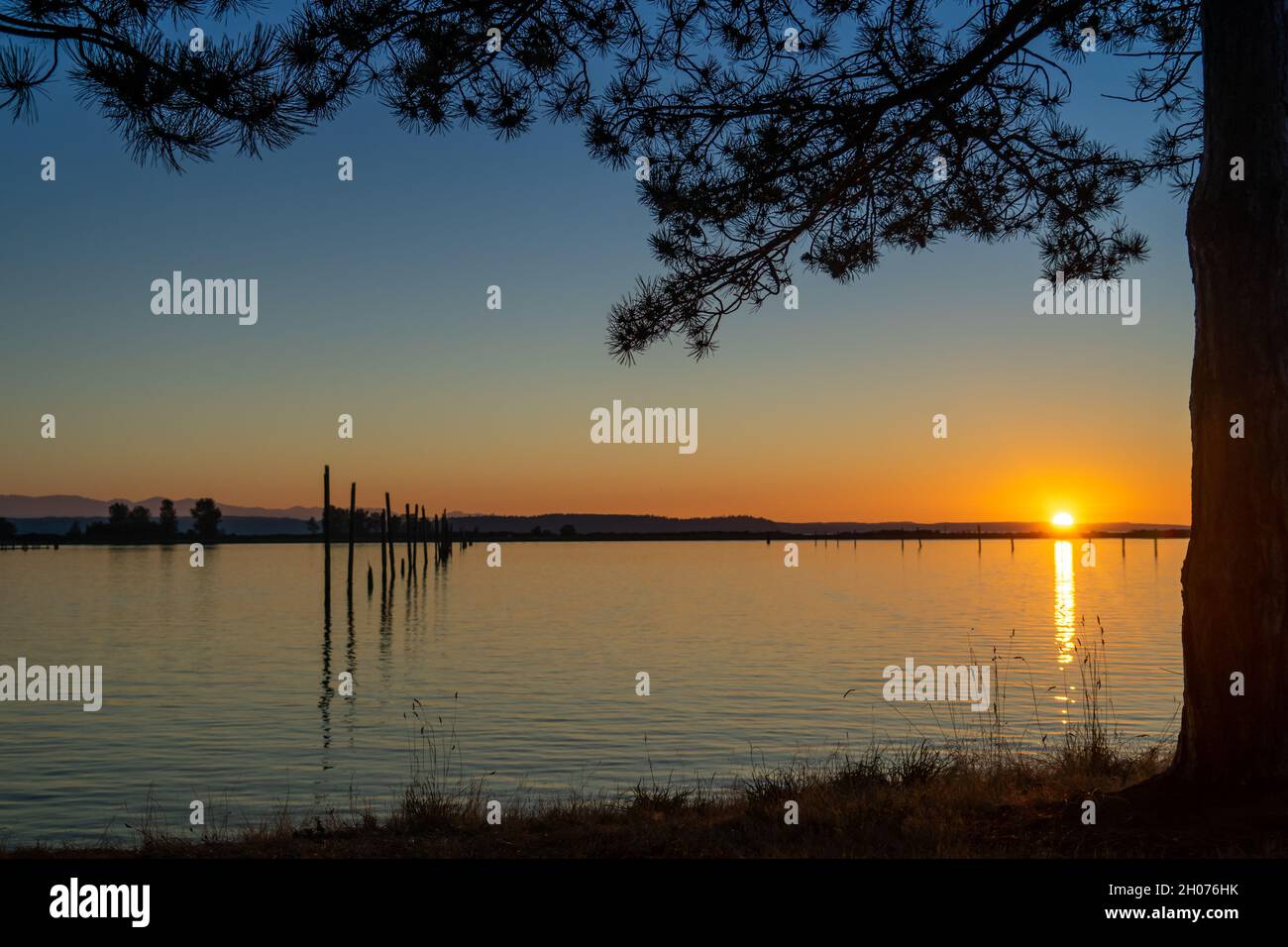 Coucher de soleil sur Port Gardener Everett Washington Banque D'Images