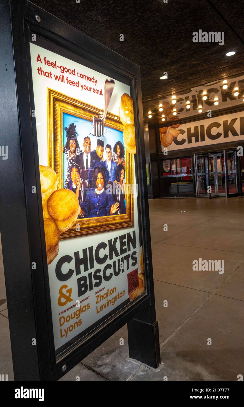 Panneau « Chicken & biscuits » au Circle in the Square Theatre, New York City, États-Unis Banque D'Images