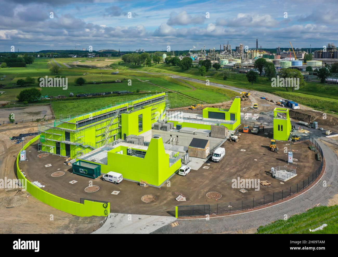 '26.05.2021, Allemagne, Rhénanie-du-Nord-Westphalie, conversion Oberhausen - Emscher, nouveau canal d'eaux usées Emscher, ici le nouveau Stati de pompage Oberhausen Banque D'Images