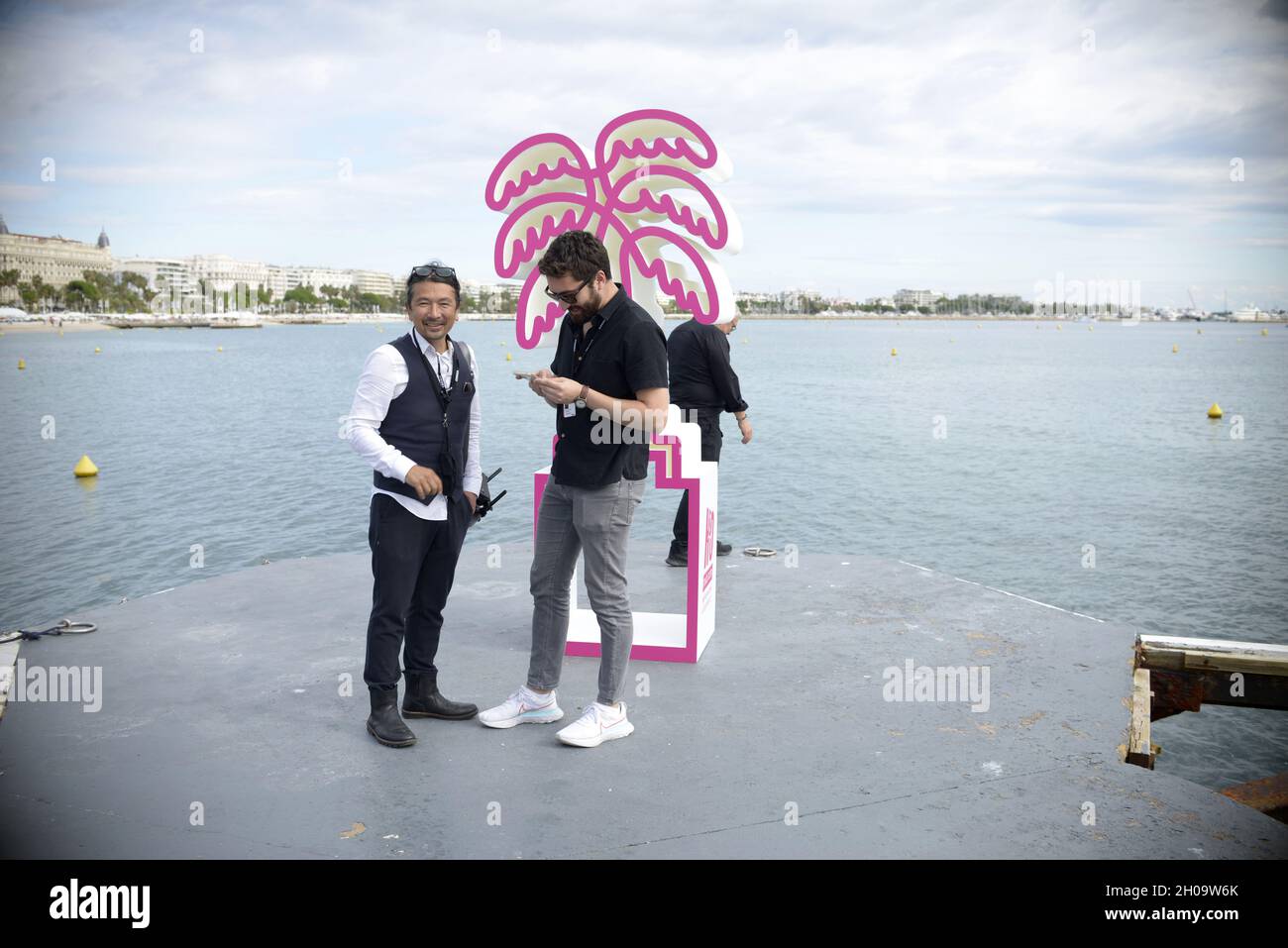 Contenu les créateurs assistent aux Canneseries 2021.Cannes, France.8 octobre FAMA © Fausto Marci Banque D'Images