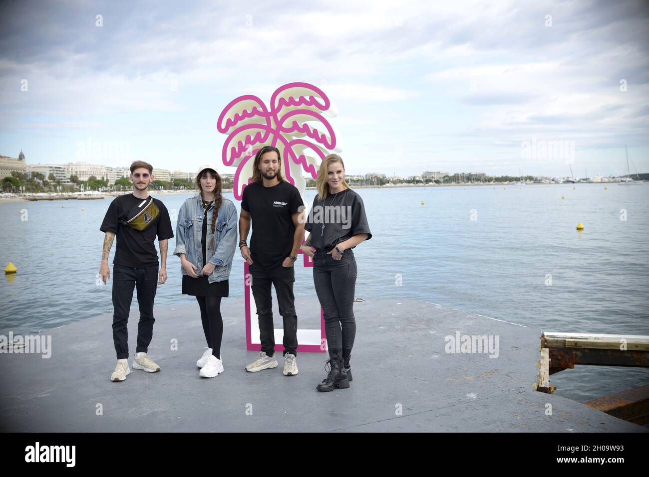 Contenu les créateurs assistent aux Canneseries 2021.Cannes, France.8 octobre FAMA © Fausto Marci Banque D'Images