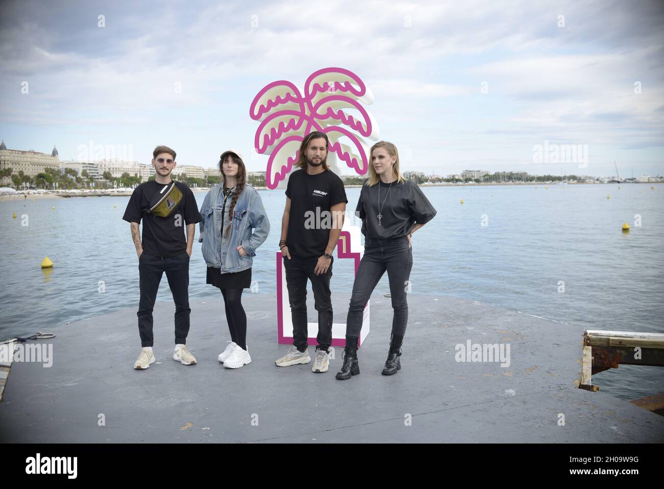Contenu les créateurs assistent aux Canneseries 2021.Cannes, France.8 octobre FAMA © Fausto Marci Banque D'Images