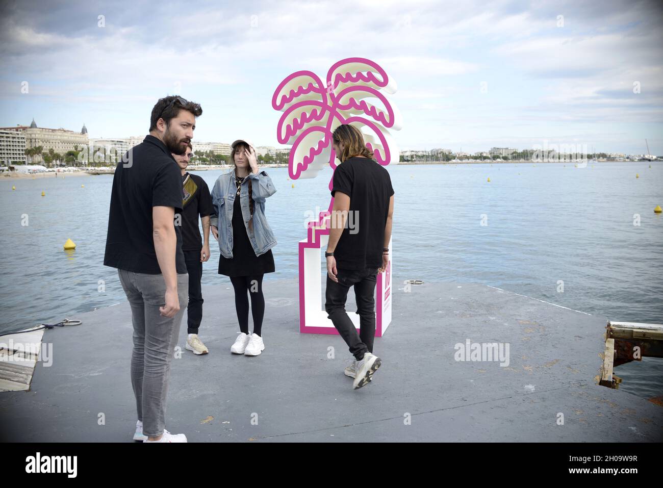 Contenu les créateurs assistent aux Canneseries 2021.Cannes, France.8 octobre FAMA © Fausto Marci Banque D'Images